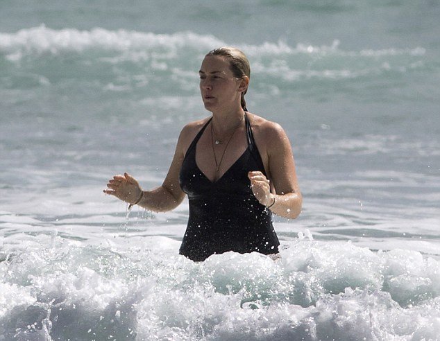 Αγνώριστη η Γουίνσλετ -Η ζυγαριά χτύπησε «κόκκινο» [εικόνες] | iefimerida.gr 5