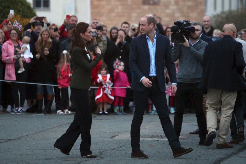 Το δώρο που πήρε από την Κύπρο η Κέιτ Μίντλετον για τον πρίγκιπα Τζορτζ [εικόνες] | iefimerida.gr 1