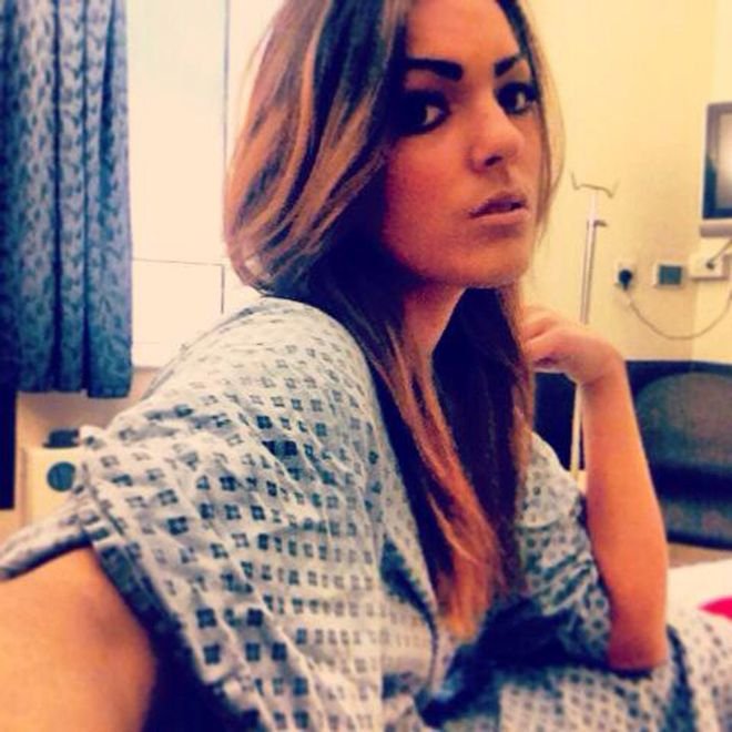 Ελληνίδα φοιτήτρια μιλά στην Mirror για την προσθετική στήθους που της άλλαξε την καριέρα [εικόνες] | iefimerida.gr 0