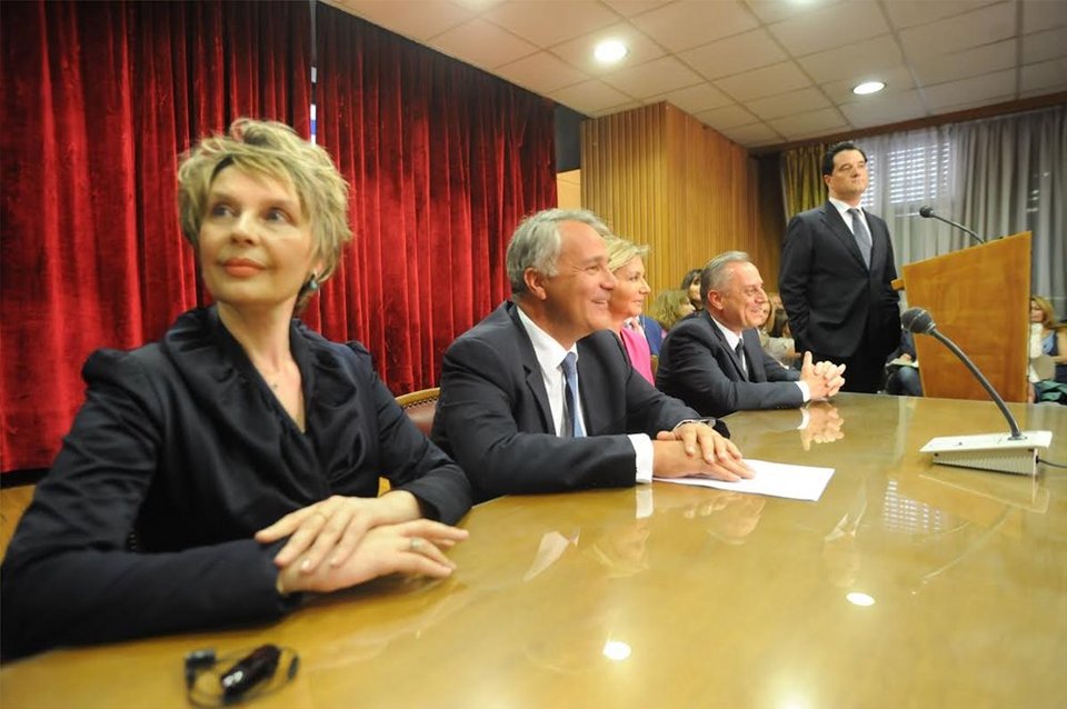 Οταν η Κατερίνα συνάντησε την Ζέτα: Οι άσπονδες φίλες που μόνο δεν αρπάχτηκαν [εικόνες] | iefimerida.gr 3