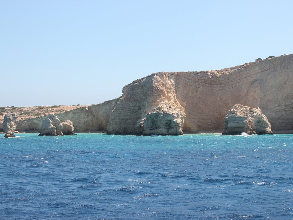 Αυτά είναι τα 4 ελληνικά νησιά που πρέπει να επισκεφθείτε τώρα [εικόνες] | iefimerida.gr 0