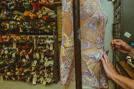 Η Ελληνίδα σχεδιάστρια που μάγεψε την Σάρα Τζέσικα Πάρκερ -Της ανέθεσε να ράψει τα κοστούμια του μπαλέτου της Νέας Υόρκης και το αποτέλεσμα τρέλανε την πόλη [εικόνες] | iefimerida.gr 3