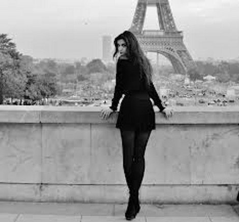 Eλληνίδα καλλονή που κάνει θραύση στις διεθνείς πασαρέλες καθόταν στο ίδιο θρανίο με τον Γουίλιαμ και την Κέιτ -Τι λέει για το ειδύλλιό τους [εικόνες] | iefimerida.gr 5