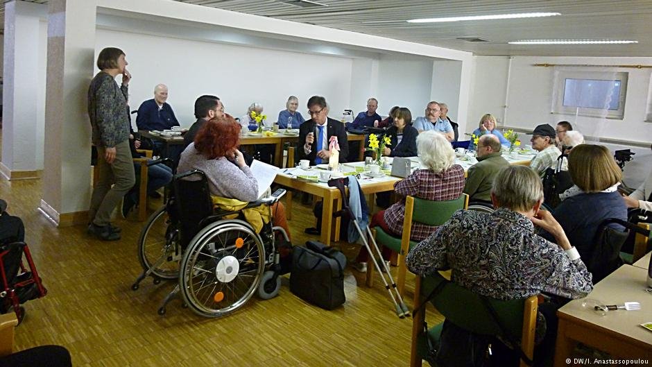 Χρ. Κατζίδης: Ο Ελληνας υποψήφιος με το κόμμα της Μέρκελ που δεν μιλά ελληνικά [εικόνες] | iefimerida.gr 0