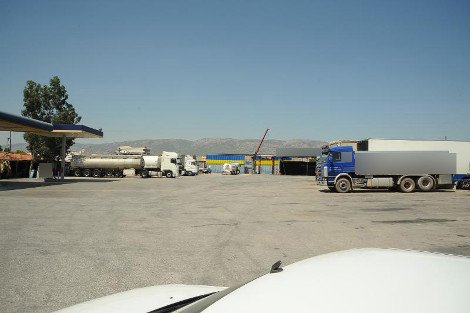 Απίστευτοι απατεώνες: Εκλεβαν καύσιμα από την Πολεμική Αεροπορία και τα πουλούσαν σε πρατήρια [εικόνες] | iefimerida.gr 6