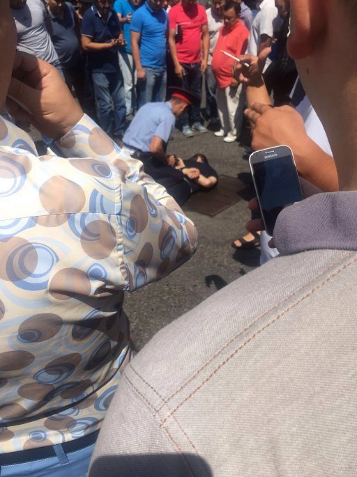 Τουλάχιστον 4 αστυνομικοί νεκροί από πυρά ελεύθερου σκοπευτή στο Καζακστάν [εικόνες] | iefimerida.gr 3