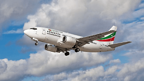 Τέσσερις φορές επιχείρησε να προσγειωθεί το Boeing που συνετρίβη στη Ρωσία - Νεκροί και οι 50 επιβαίνοντες [βίντεο] | iefimerida.gr 1