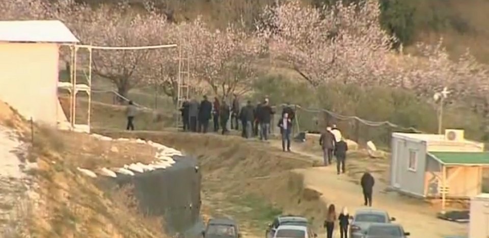 Στην Αμφίπολη ο Κώστας Καραμανλής – Η επίσκεψη και η ενημέρωση στον Τύμβο Καστά [εικόνες] | iefimerida.gr 2