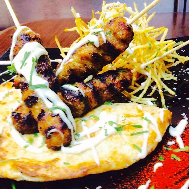 Τσικνοπέμπτη στο σπίτι- Αυτά είναι τα 10 delivery της Αθήνας με τα καλύτερα παϊδάκια, σουβλάκια, κοψίδια [εικόνες] | iefimerida.gr 8