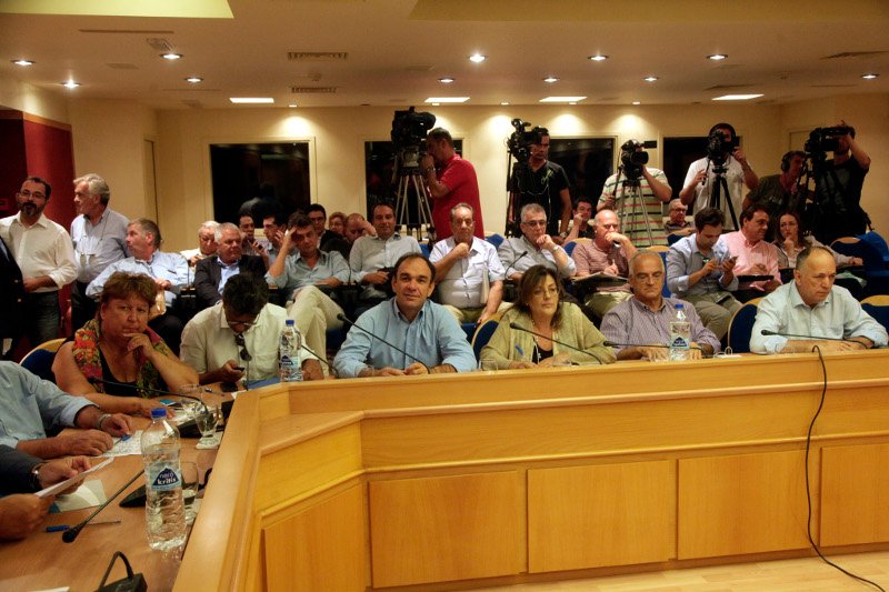 Ενα διαφορετικό ντιμπέιτ: Εκπρόσωποι της αυτοδιοίκησης «ανακρίνουν» κόμματα [εικόνες] | iefimerida.gr 3