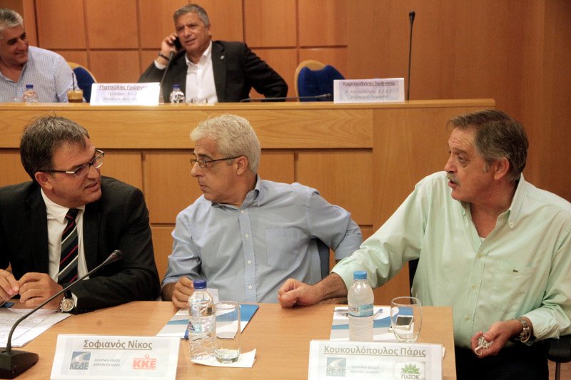 Ενα διαφορετικό ντιμπέιτ: Εκπρόσωποι της αυτοδιοίκησης «ανακρίνουν» κόμματα [εικόνες] | iefimerida.gr 4