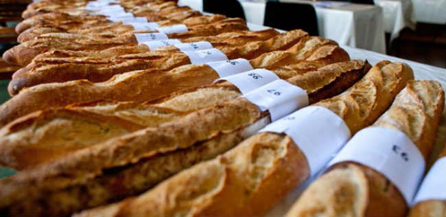 Αλλάζει η Γαλλία: την καλύτερη μπαγκέτα του Παρισιού την κάνει Αραβας | iefimerida.gr 3