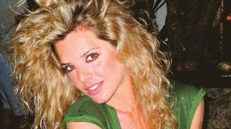 Χώρισε ο Σίμος Κεδίκογλου με την 28χρονη καλλονή Μαντώ Κόλλια [εικόνες] | iefimerida.gr 0