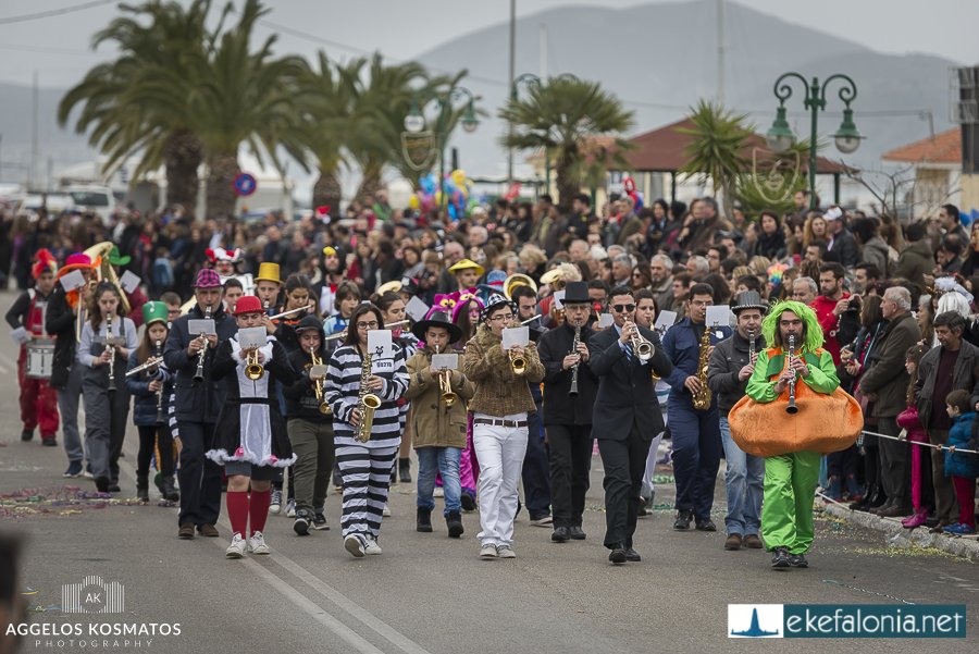 Κατρούγκαλος και Τραμπ βασιλιάδες του Καρναβαλιού στο Ληξούρι [εικόνες] | iefimerida.gr 5
