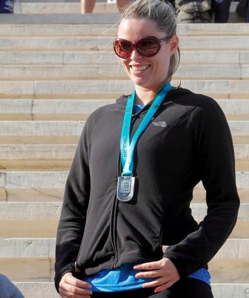 Επώνυμοι λουσμένοι στο ιδρώτα-Οι celebrities του Κλασικού Μαραθωνίου [εικόνες]  | iefimerida.gr 4