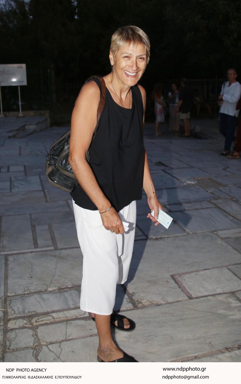 Η Καίτη Κωνσταντίνου τρολάρει τον Τραμπ [εικόνες] | iefimerida.gr 1