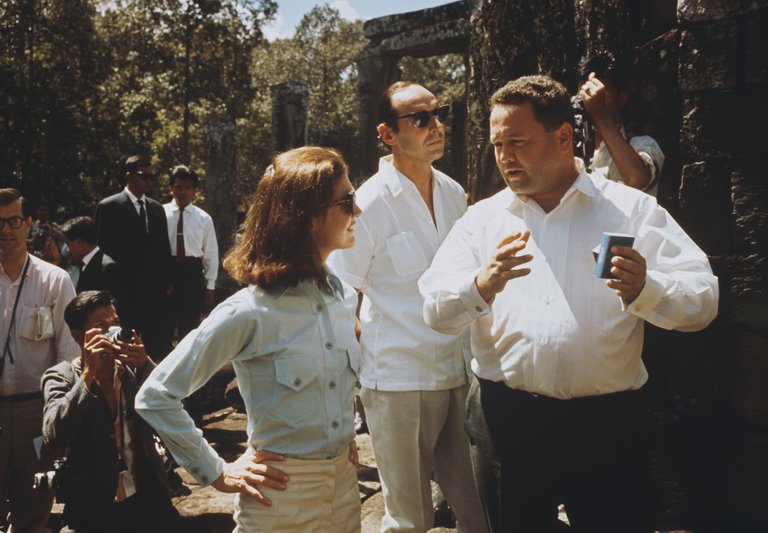 Γιατί η Τζάκι Κένεντι αρνήθηκε να παντρευτεί αυτόν τον άντρα  [εικόνες] | iefimerida.gr 0