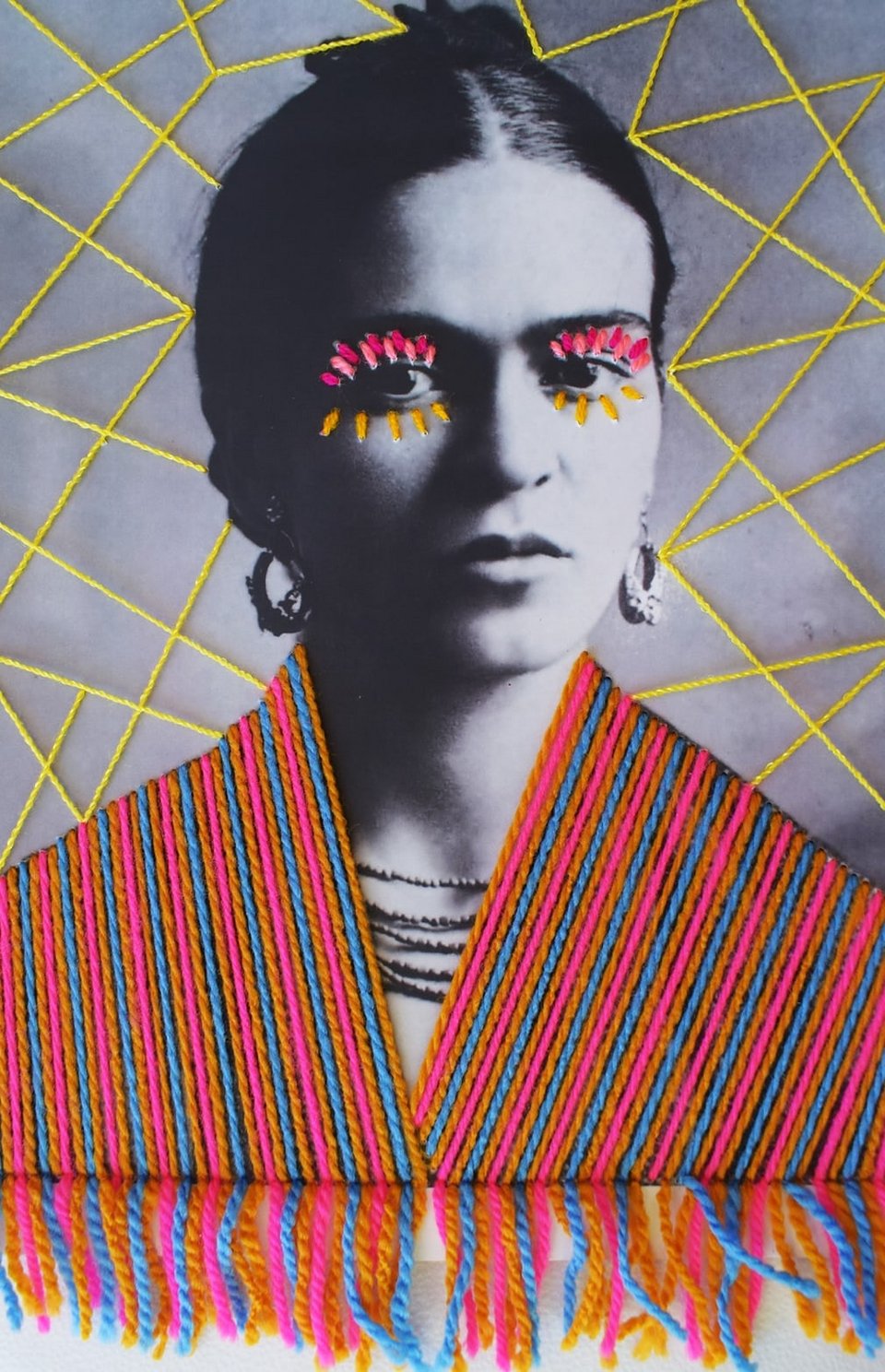 Διάσημα πρόσωπα γίνονται... πολύχρωμα κεντήματα [εικόνες] | iefimerida.gr 1