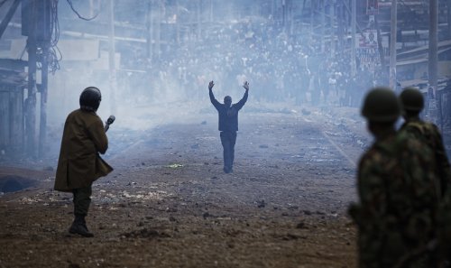 Κένυα: Επανεξελέγη ο Κενυάτα, ξέσπασαν ταραχές | iefimerida.gr 2