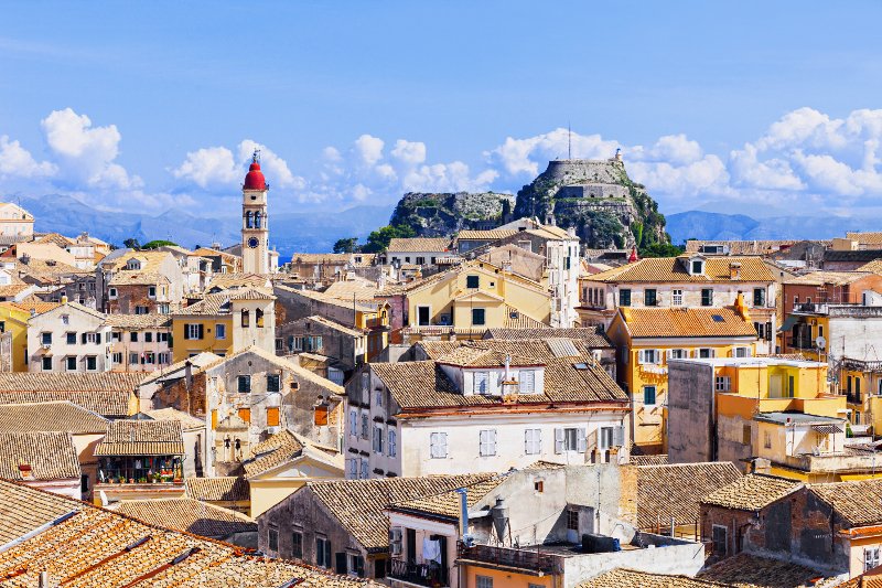 Γιατί φοιτητές, γιατροί, δάσκαλοι και καθηγητές εγκαταλείπουν την Κέρκυρα | iefimerida.gr 0
