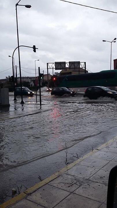 Πλημμύρες και κατολισθήσεις στην Κέρκυρα από την έντονη νεροποντή [εικόνες] | iefimerida.gr 4