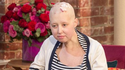 Εσβησε η 24χρονη που ήταν το πρόσωπο της εκστρατείας για τον καρκίνο στο πάγκρεας [εικόνες] | iefimerida.gr 0