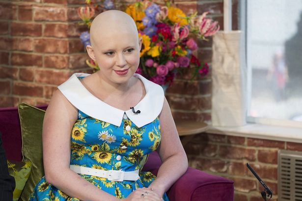 Εσβησε η 24χρονη που ήταν το πρόσωπο της εκστρατείας για τον καρκίνο στο πάγκρεας [εικόνες] | iefimerida.gr 2