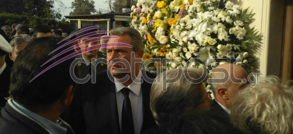 Αβάσταχτη οδύνη στην κηδεία του υποστράτηγου Γ. Τζανιδάκη [εικόνες] | iefimerida.gr 13