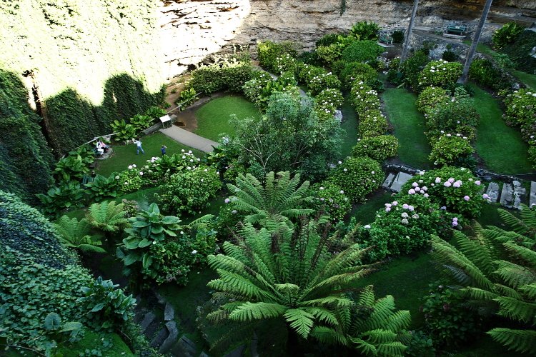 Άμφερστον: Το εντυπωσιακό βυθισμένο πάρκο της Αυστραλίας [εικόνες] | iefimerida.gr 7