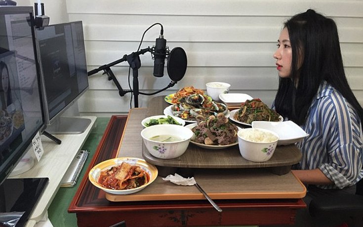 Μια περίεργη διαδικτυακή κοινότητα: Τρώνε πίτσες και τηγανιτά και βγάζουν 4.000$ την εβδομάδα [εικόνες]  | iefimerida.gr 5