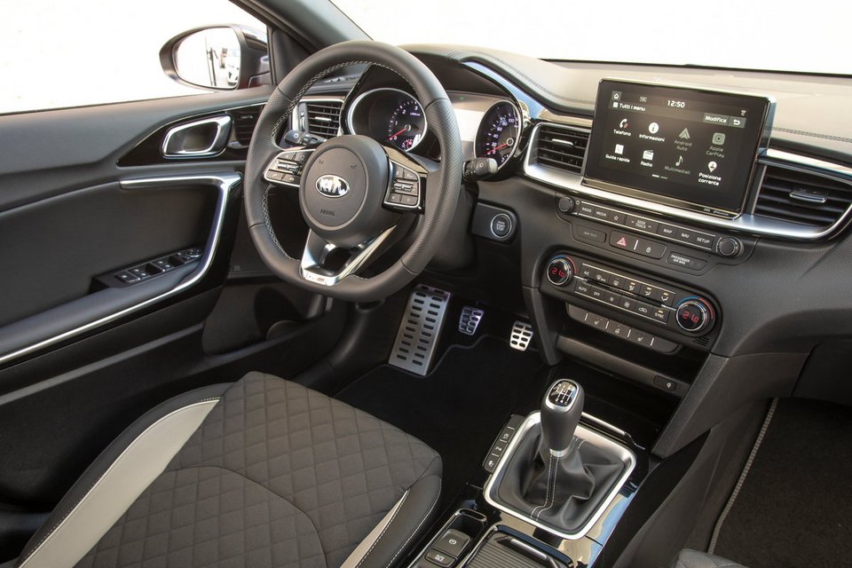 To shooting brake Kia ProCeed έχει ενδιαφέρον | iefimerida.gr 4