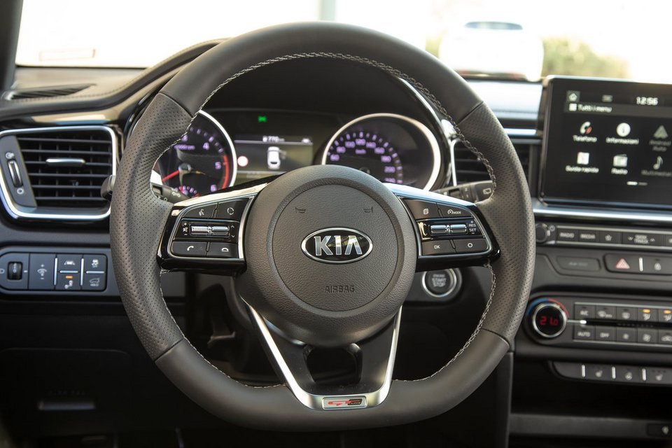 To shooting brake Kia ProCeed έχει ενδιαφέρον | iefimerida.gr 6