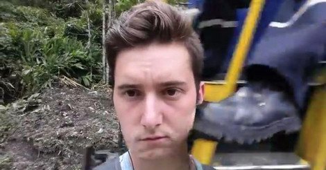 Μια παρανοϊκή selfie: Εφαγε κλοτσιά στο κεφάλι από οδηγό τρένου την ώρα που έβγαζε φωτογραφία [εικόνα&βίντεο] | iefimerida.gr 1