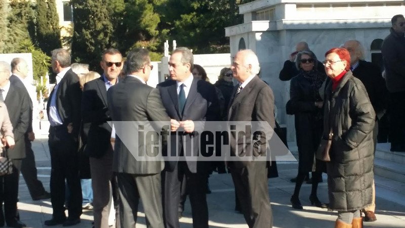 Πλήθος κόσμου στο τελευταίο αντίο στη Βάσω Μεϊμαράκη -Ολη η ΝΔ στην κηδεία [εικόνες] | iefimerida.gr 40