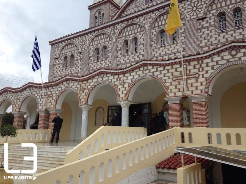 Απέραντη θλίψη στο τελευταίο αντίο στην Καρολίνα Κάλφα [εικόνες] | iefimerida.gr 0