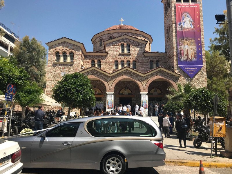 Θρήνος στην κηδεία του 16χρονου που έχασε τη ζωή του για μια selfie -Το τελευταίο αντίο | iefimerida.gr 0