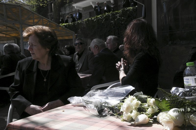 Αθάνατος φώναζαν αποχαιρετώντας τον ήρωα σμηναγό -Το τελευταίο αντίο [εικόνες & βίντεο] | iefimerida.gr 35