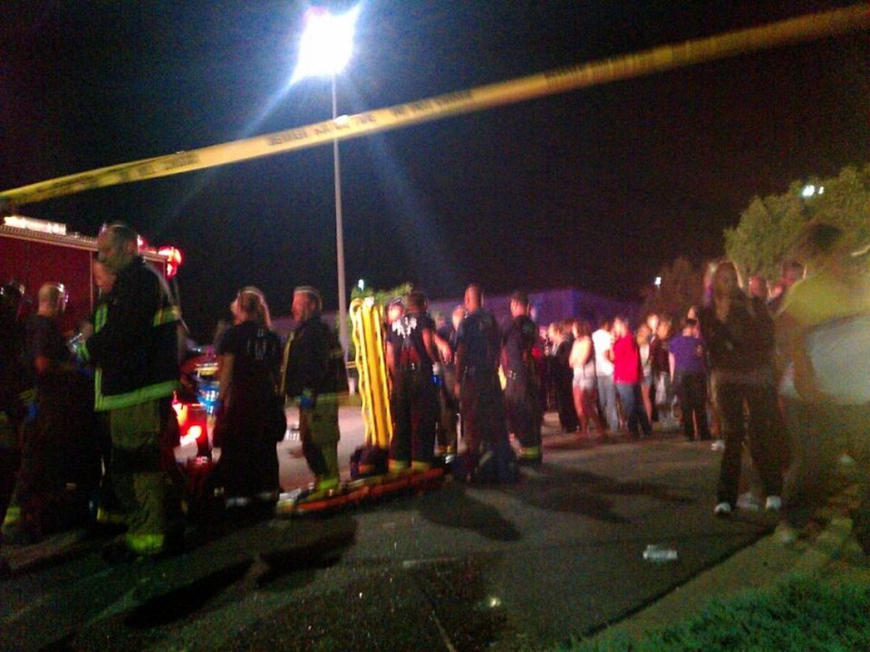 Ψυχοπαθής μασκοφόρος σκοτώνει δέκα φαν του Μπάτμαν σε σινεμά [εικόνες] | iefimerida.gr 1