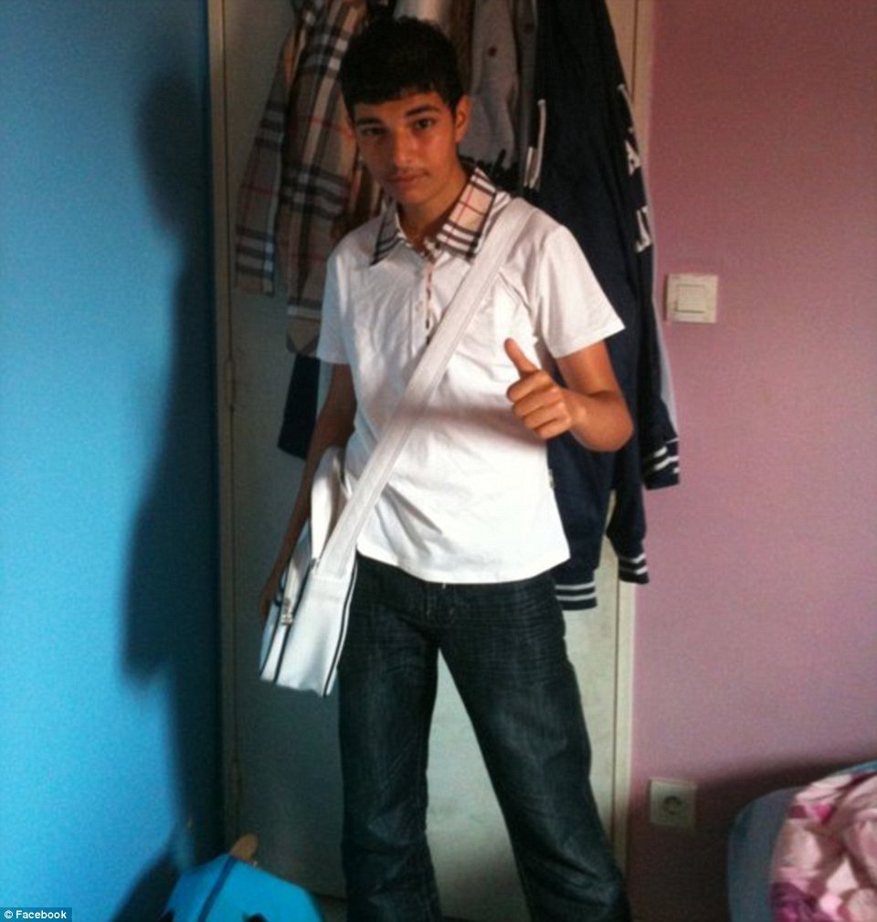 Αυτός είναι ο τζιχαντιστής της Νορμανδίας -Ο σφαγέας του Γάλλου ιερέα [εικόνες] | iefimerida.gr 2