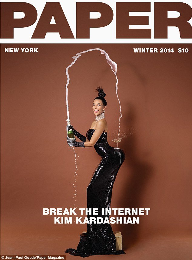 Η Κιμ Καρντάσιαν μοστράρει τα ολόγυμνα οπίσθιά της [εικόνες] | iefimerida.gr 1