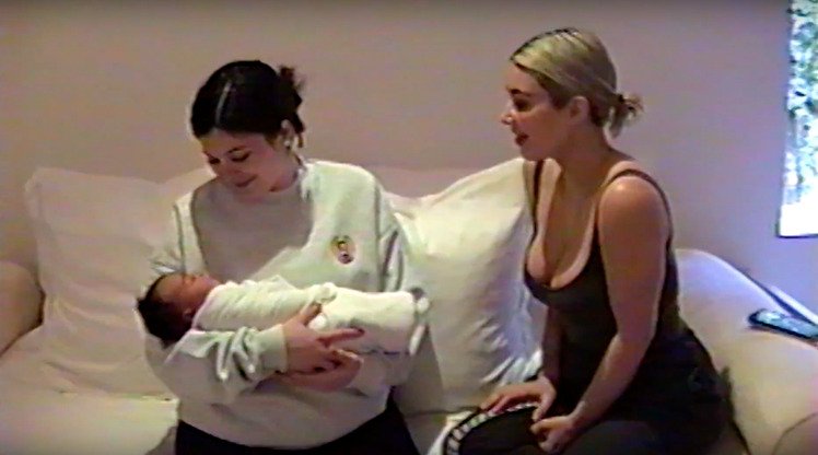 Η Κιμ Καρντάσιαν μας παρουσιάζει την κόρη της Σικάγο και γίνεται αμέσως viral  [εικόνα]  | iefimerida.gr 0