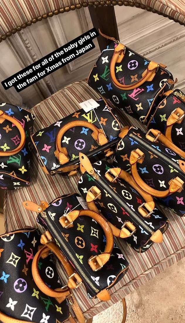 Τα 8 τσαντάκια Louis Vuitton
