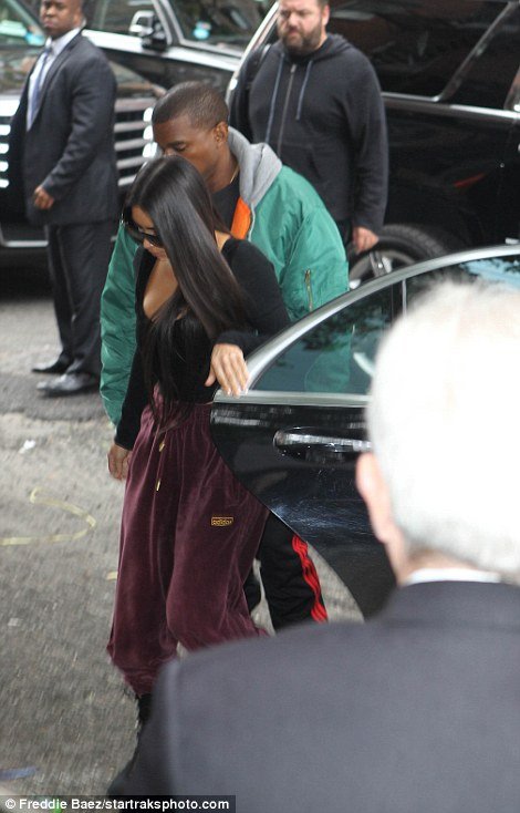 Οι ληστές έδεσαν και έβαλαν την Κιμ Καρντάσιαν στην μπανιέρα -Φοβήθηκε ότι θα τη βιάσουν [εικόνες] | iefimerida.gr 1