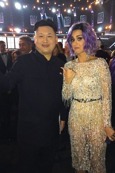 Η απίθανη ζωή που κάνουν οι σωσίες του Κιμ Γιονγκ Ουν -Λεφτά, γυναίκες και πάρτι με διάσημους [εικόνες & βίντεο] | iefimerida.gr 0