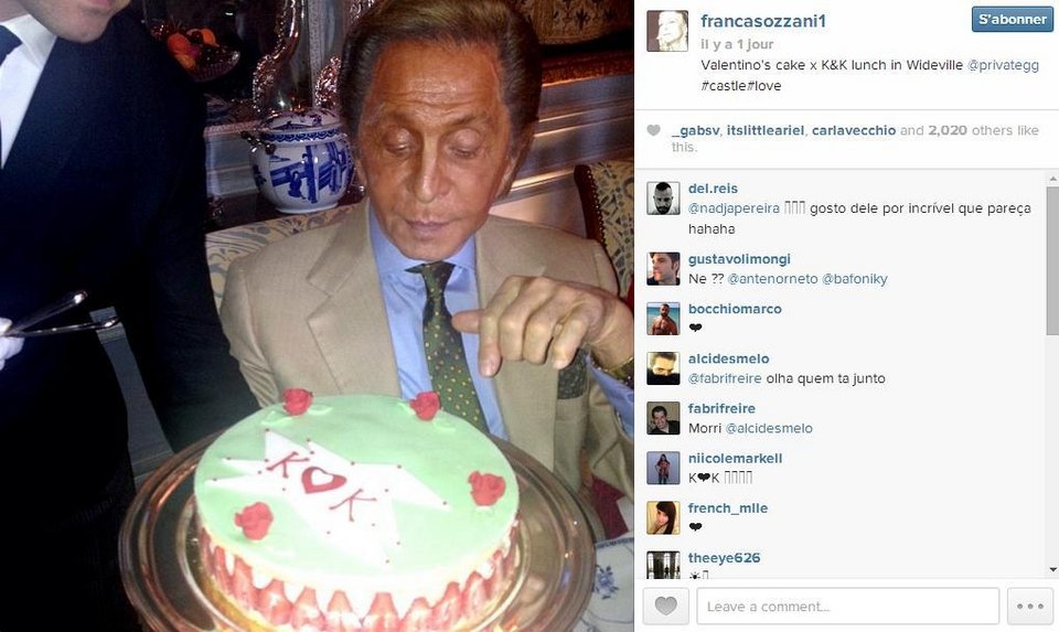 «Η τέλεια σκύλα» -Ο πίνακας που χάρισε ο Κάνιε Γουέστ στην Κιμ Καρντάσιαν [εικόνες]  | iefimerida.gr 6