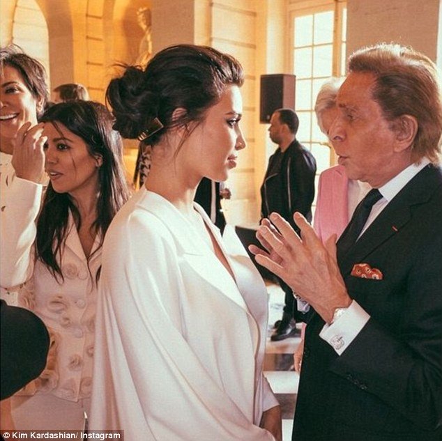 Καρντάσιαν: Ετσι γιορτάζει την επέτειο γάμου [εικόνες] | iefimerida.gr 4