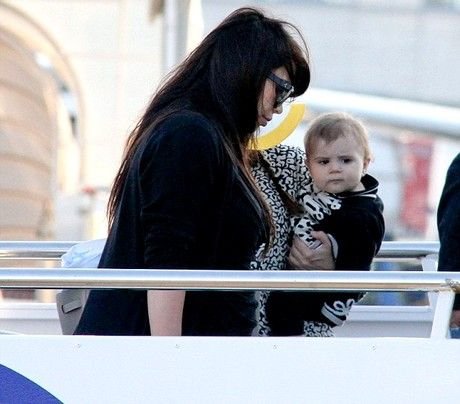 Πανέτοιμο το Κέντρο Υγείας Μυκόνου για την γέννα της Κιμ Καρντάσιαν [εικόνες]  | iefimerida.gr 3