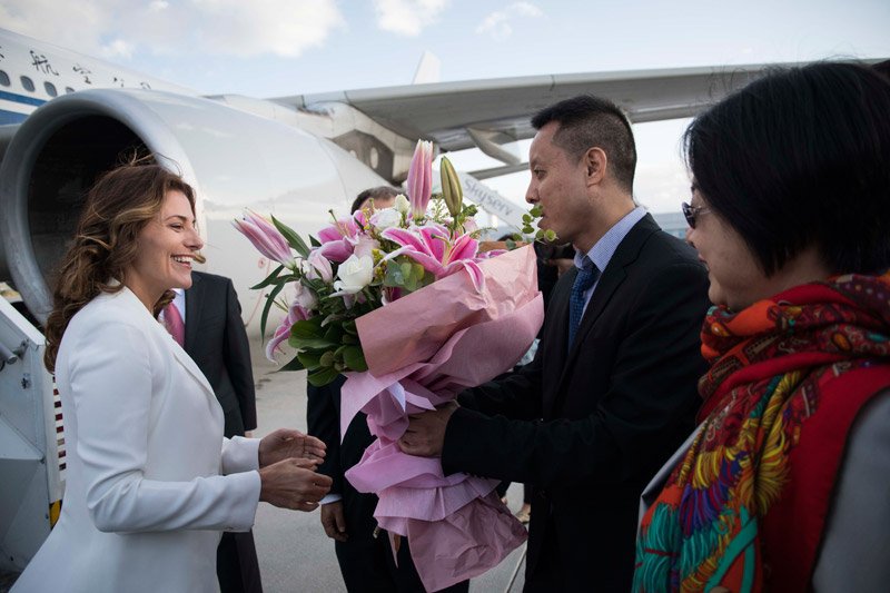 H παρθενική απευθείας πτήση από Πεκίνο για Αθήνα-Η Μπαζιάνα η πρώτη που αποβιβάστηκε [εικόνες] | iefimerida.gr 1