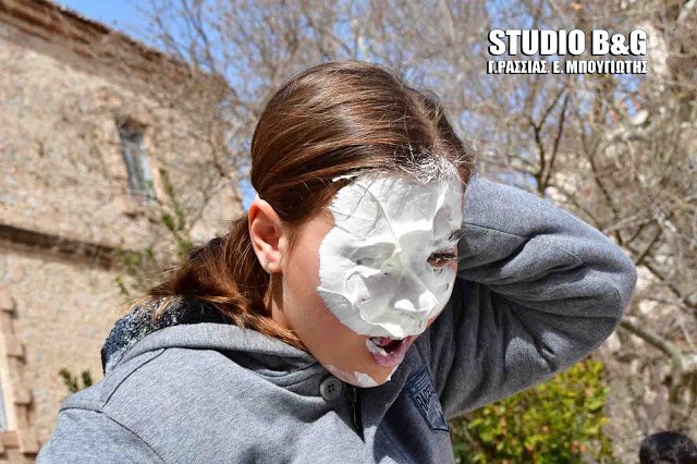 Κυνήγι θησαυρού με «βουτιές» σε γιαούρτι και αφρούς στο Ναύπλιο [εικόνες] | iefimerida.gr 10