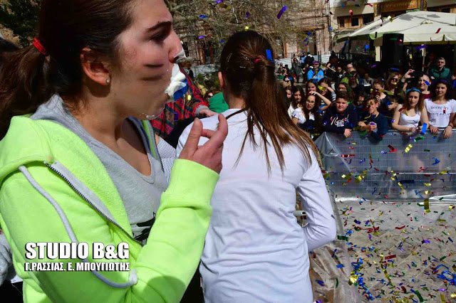 Κυνήγι θησαυρού με «βουτιές» σε γιαούρτι και αφρούς στο Ναύπλιο [εικόνες] | iefimerida.gr 3